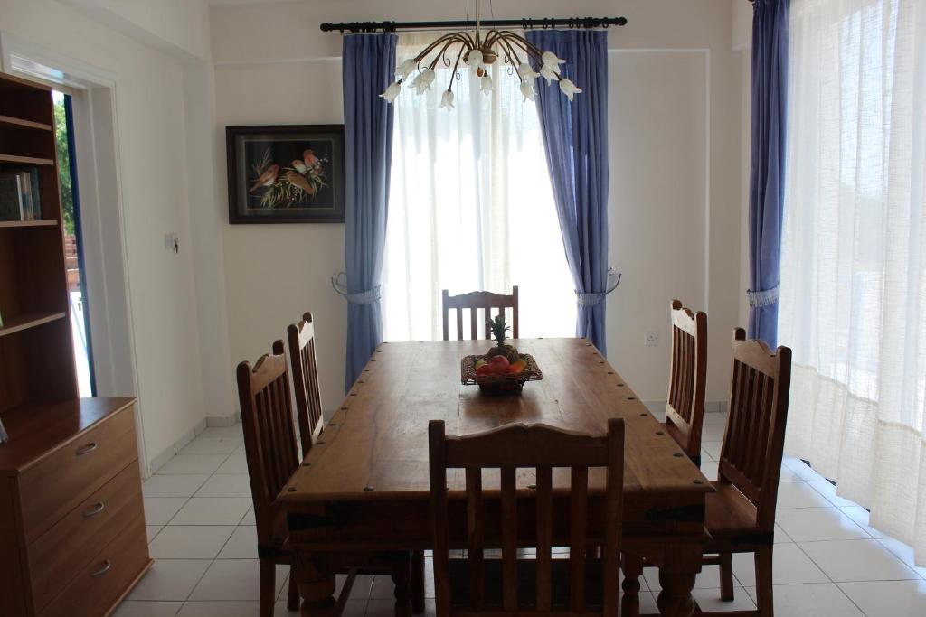 Kavalla Forest Villas Paphos Rom bilde